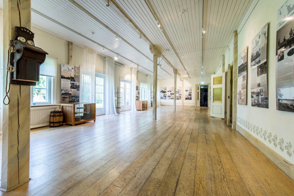 Rannarahva muuseumi suur saal seminariruum